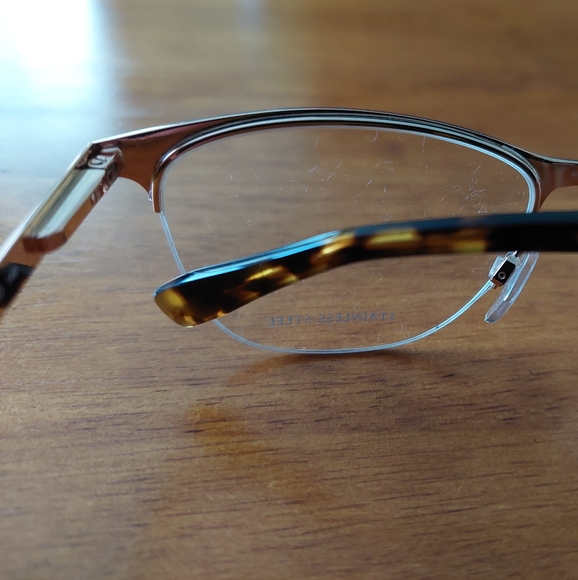 Pierre Cardin gold copper Woman eyeglasses. - Picture 8 of 16